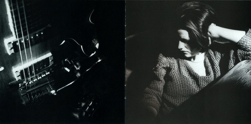 Cranberries Everybody Else Is Doing It, So Why Can’t We Booklet p. 07-08.jpg