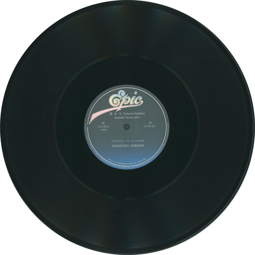 Yoshiyuki Ohsawa (大澤 誉志幸) 彼女はFuture-Rhythm vinyl side A.jpg